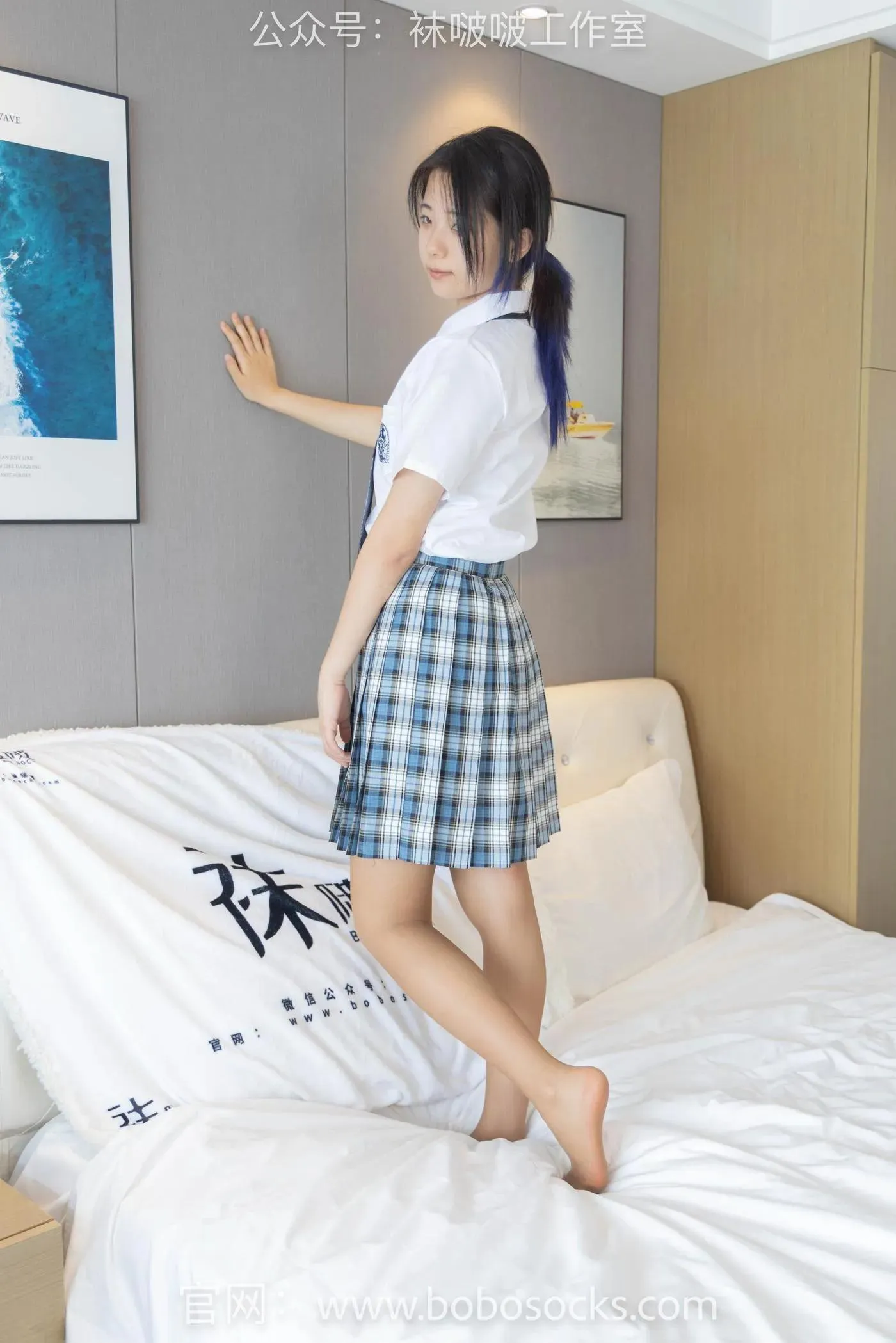 [BoBoSocks袜啵啵]NO.104 小淳-高跟鞋、咖啡丝 [140P]插图2